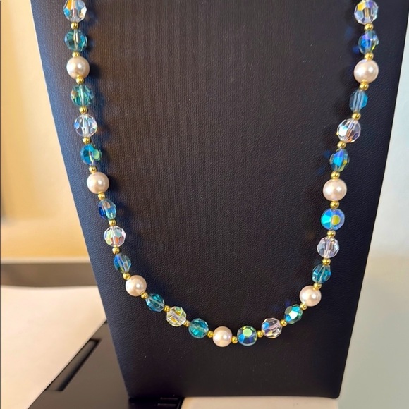 SAL Swarovski America Ltd. Crystal Aurora Borealis Necklace - Picture 5 of 12